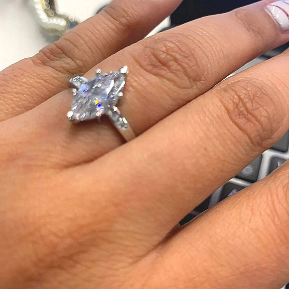 Marquis Diamond Simulant Engagement Wedding Ring | Rhodium Plated 925 - Picture 5 of 6